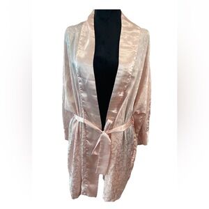 Victoria’s Secret gold label 1990s pink satin ladies one size fits all kimono